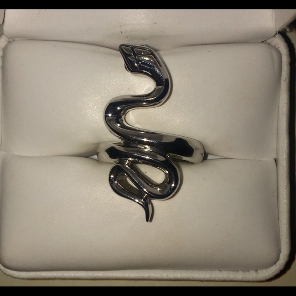 🐍Snake Ring🐍 - Picture 5 of 5